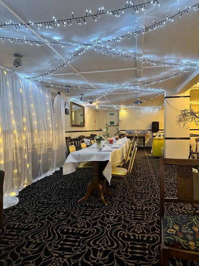 The Swan Inn Salisbury Wilton  Bagian luar foto