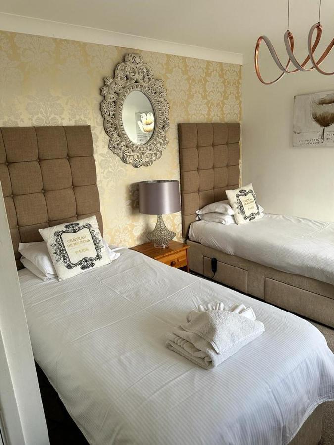 The Swan Inn Salisbury Wilton  Bagian luar foto